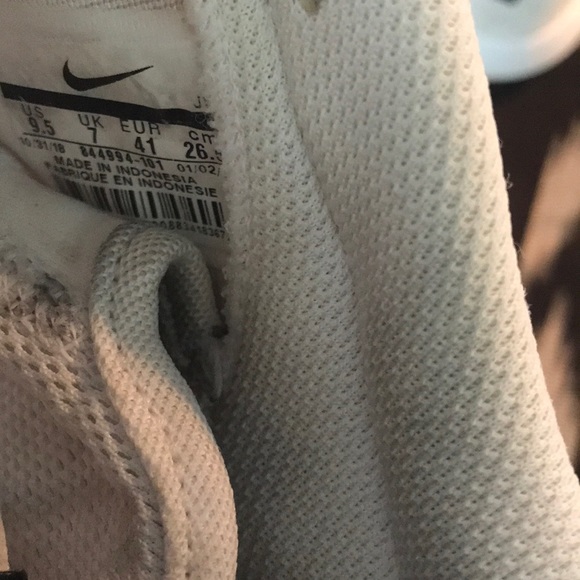 White Roshe 1 - Picture 5 of 5